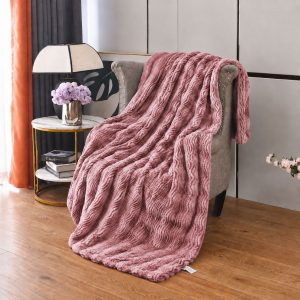 Shop premium 100% cotton bedding essentials including duvets, pillows, towels, pajamas, and more. Experience comfort, luxury, and timeless style with Ada Bellas Beddings.