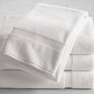 Shop premium 100% cotton bedding essentials including duvets, pillows, towels, pajamas, and more. Experience comfort, luxury, and timeless style with Ada Bellas Beddings.