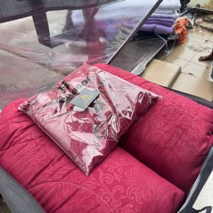6by6 reversble/plain duvet set(blue & red)